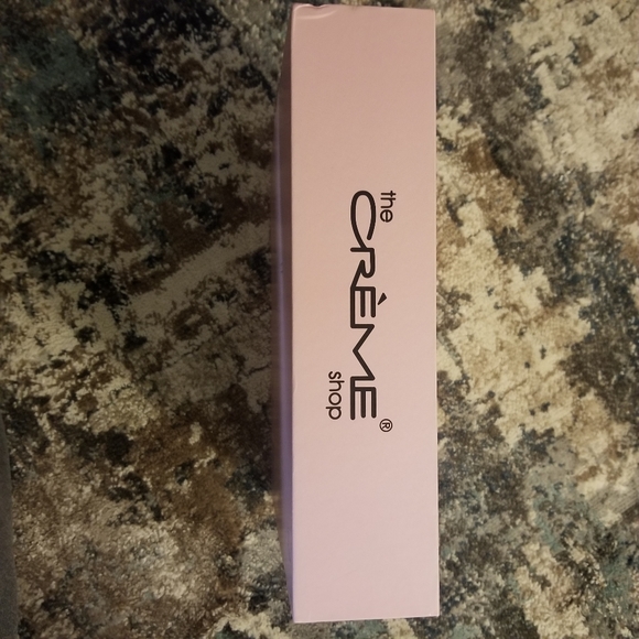 The CREME Shop Disney Minnie Mouse & Mickey Mouse Pamper Spa Kit Gift Set Bundle - Picture 9 of 13